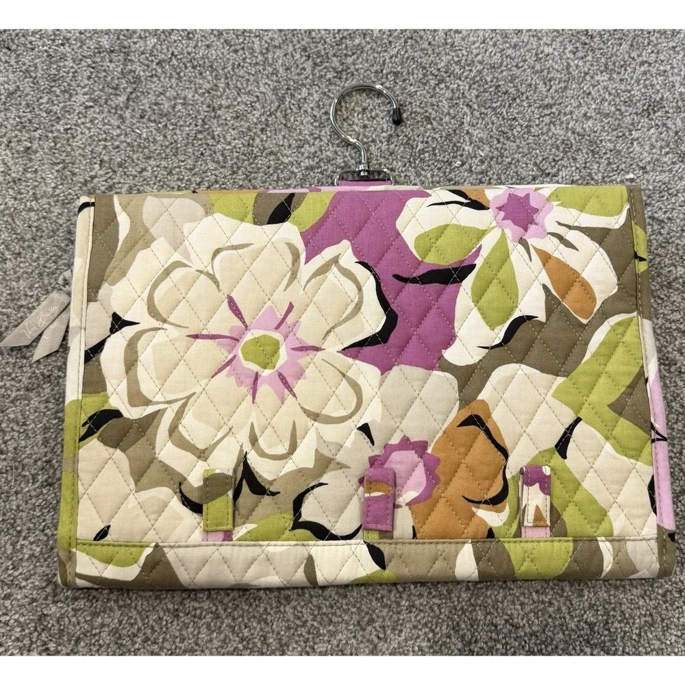 Vera Bradley Keep it up hanging Organizer Portobello Road 13.5 x 28 in. Spring